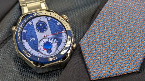 Huawei Watch Ultimate 2 – безкомпромисно решение за търсещите стил и силни усещания във и извън града