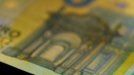Какво мисли за лихвите най-мълчаливият централен банкер в Полша?