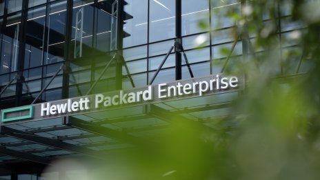 Новият отчет на HPE срина с почти 20% цената на акциите ѝ