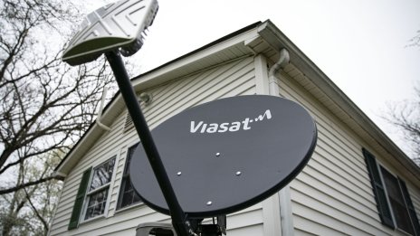 Акциите на Viasat се насочват към най-лошия си срив от 1996 г. насам