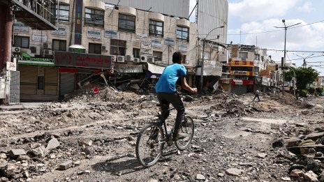 Руските войски превзеха украински град в настъплението си към Покровск