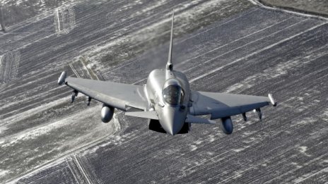 Airbus печели поръчка за 20 самолета Eurofighter от Кувейт