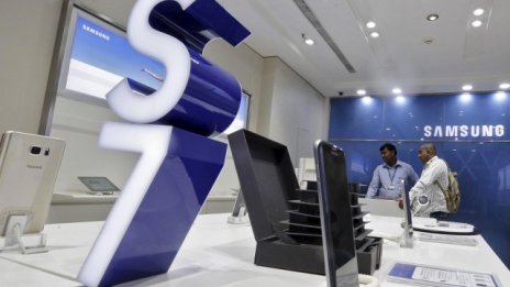 Samsung полага нови усилия да засили позициите си в Индия