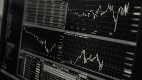 Dow Jones продължава с рекордите