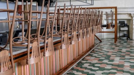 Трите неща, които правителствата трябва да направят преди да отворят икономиките