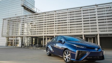 Toyota предоставя водородните си технологии на конкуренцията