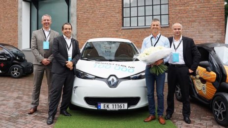 Renault със 100 000 електрически автомобила зад гърба си