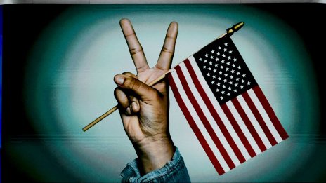 Америка е дълбоко разделена по отношение на външната политика