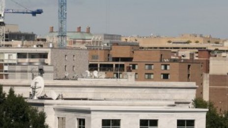 COVID-19 и новата администрация нажежават луксозните имоти във Вашинггон