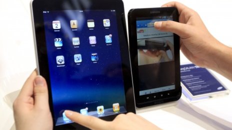 Samsung обявява тотална война на Apple 