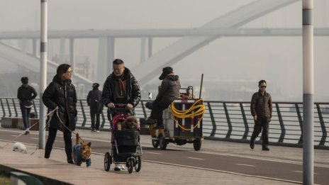 Политиката на едно дете доведе до икономически бум, но сега Китай си плаща за нея