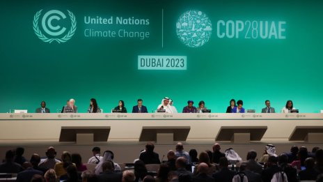 COP28 започна със споразумение за фонд за обезщетение на уязвимите от климатичните промени страни