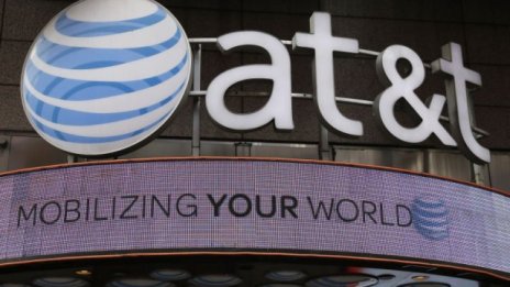 AT&T и Time Warner: Задава се сделка за над 80 млрд. долара