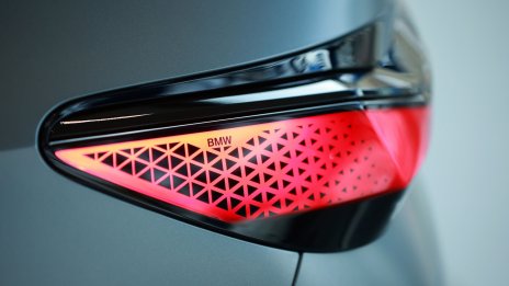 Световните продажби на автомобили може да нараснат с до 10% през 2023 г.