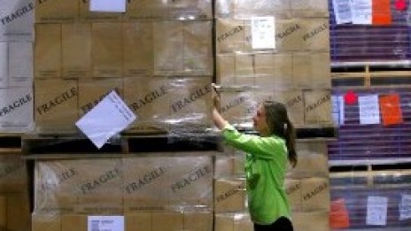 Електронната търговия тласка нагоре цените на логистичните площи в света