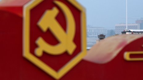 Си Дзинпин зове за повишаване на образователните стандарти