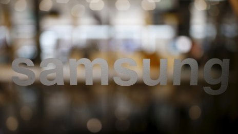 Samsung намалява капиталовите разходи