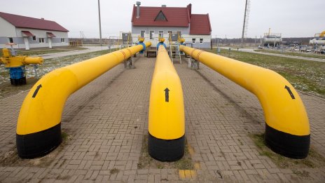 Трасето на Вертикалния газов коридор ще пресече три реки, магистрала "Хемус" и Стара планина