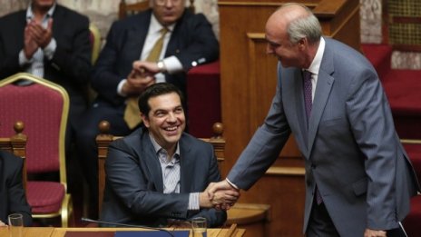 "Неа демократиа" предлага национална група за спасение на Гърция