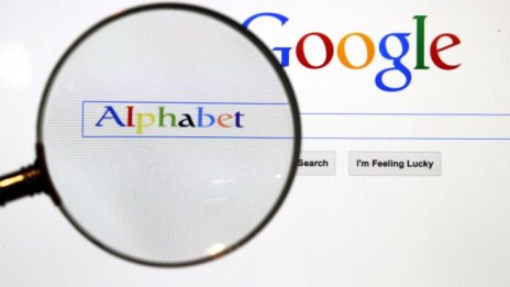 Google фокусира усилията за многообразие върху чернокожите и испаноезични жени