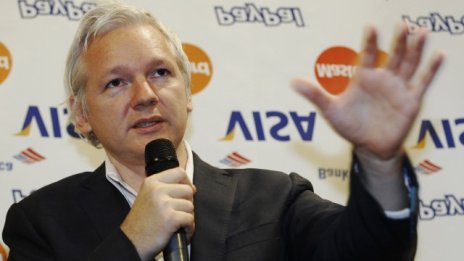 Wikileaks прекратява временно дейността си заради проблеми с финансирането