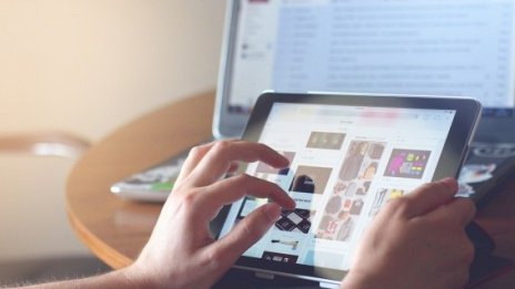 Какво бъдеще очаква сензорните екрани?  