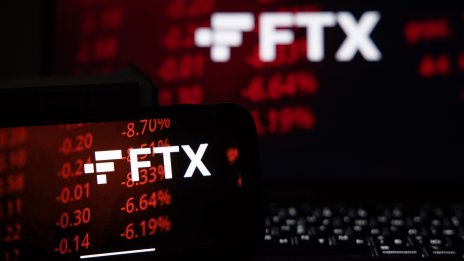 Един от всеки трима членове на Конгреса на САЩ е получавал пари от FTX