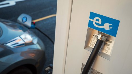 Карането на електромобил е два пъти по-евтино от конвенционални автомобили в Германия