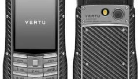 Телефон с въглеродни влакна от Vertu