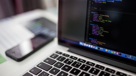 Електронното управление изисква партньорство с общините