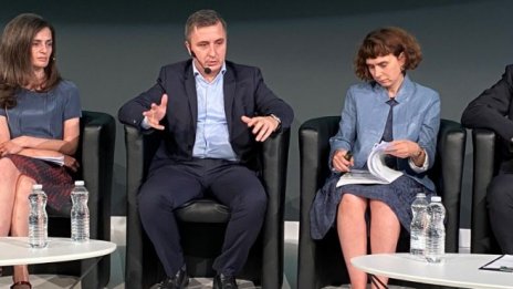 Ал. Николов: В бъдеще токът все по-често ще се произвежда там, където се консумира