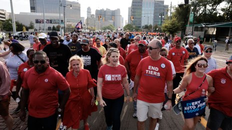 Работниците в автомобилния сектор в САЩ имат основание да искат по-високи заплати