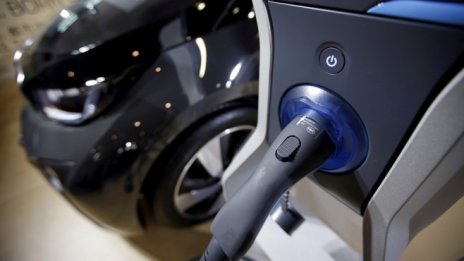 BMW: Производството на електромобили излиза твърде скъпо