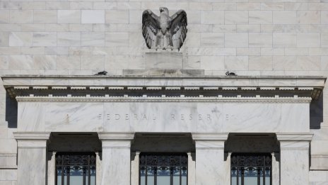 Фед е на прав път за възстановяване на ценовата стабилност