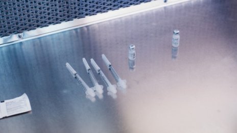 Галъп: 46% от българите не възнамеряват да се ваксинират