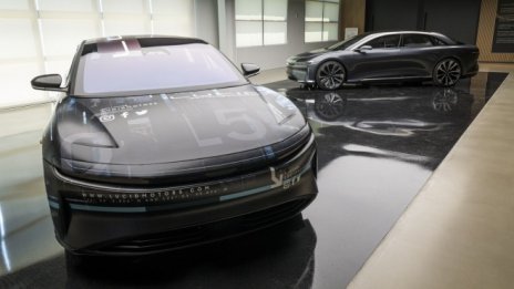 Производителят на електромобили Lucid планира да стане публична компания