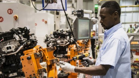 Ford закрива три фабрики в Бразилия