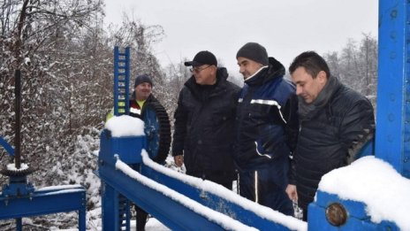 Екоминистърът: Изпускането на яз. "Студена" няма връзка с наводненията