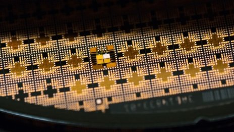 Въпреки високата загуба Infineon вижда причини за оптимизъм 