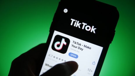 Сделката между TikTok и Microsoft - изгодна и за двете страни?