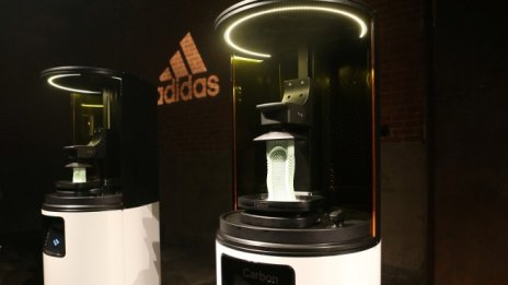 Adidas ще пусне маратонки с 3D принтирана подметка от есента