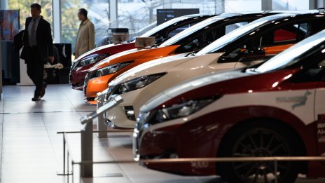 Преговорите между Renault и Nissan отиват към задънена улица заради Geely