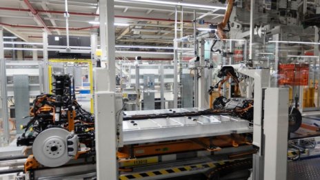 Промишленото производство в Германия продължава да е под предпандемичните нива