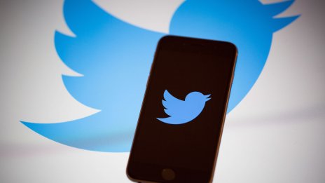 Twitter ще таксува потребителите за защита на акаунти чрез текстово съобщение