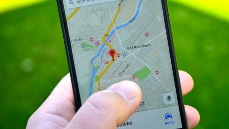 Google Maps ще ни помага с паркирането в още 25 града по света