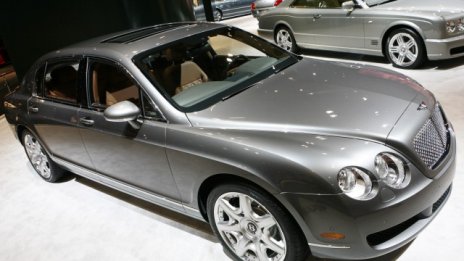 Запознайте се с новия Flying Spur на Bentley