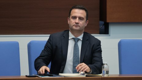 Енергийният министър: При нужда отсрочката за "Лукойл" може да бъде удължена
