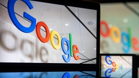 Компанията майка на Google вече се оценява на над 2 трлн. долара