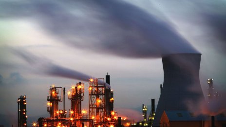 Единствената петролна рафинерия в Шотландия ще затвори врати през 2025 г.