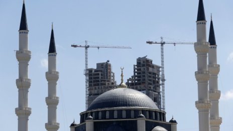 Standard & Poor's повиши леко рейтинга на Турция